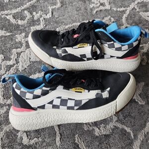 Vans Ultrarange Exo Ultracush T&C Hawaii Surf Design Sneakers